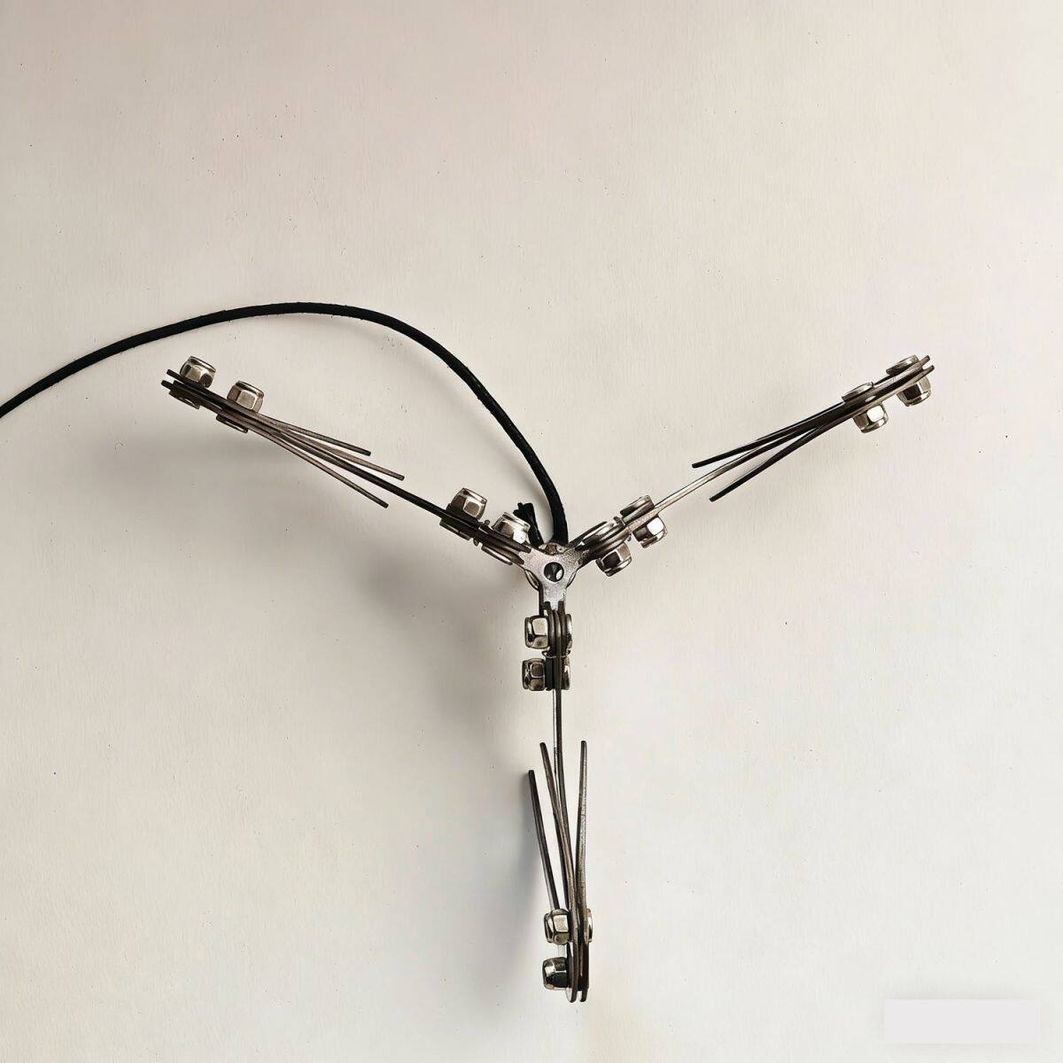 خطاف إنقاذ خفيف الوزن 40 جرام  - مراجعة Robot Gripper Claw وسعره